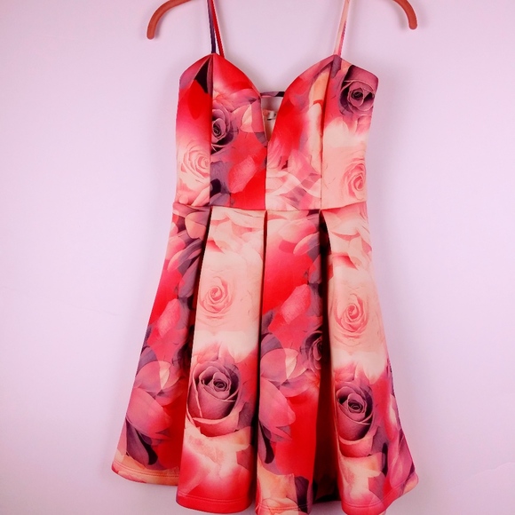 Papaya Dresses & Skirts - Papaya Coral Pink Floral Skater Style Dress - Sz M